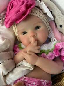 Bettie Doll head 1-4 1 件 13 英寸 Bettie 实体硅胶重生女孩，嘴巴张开，手工彩绘皮肤，栩栩如生，真实新生女孩娃娃，配有 2 套衣服