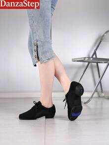 Sapatos de dança latina de salão femininos com cadarço, design de malha respirável, sola dividida, salto de 1 polegada, sapatos de dança para ambientes internos/externos - Preto - Ver 1