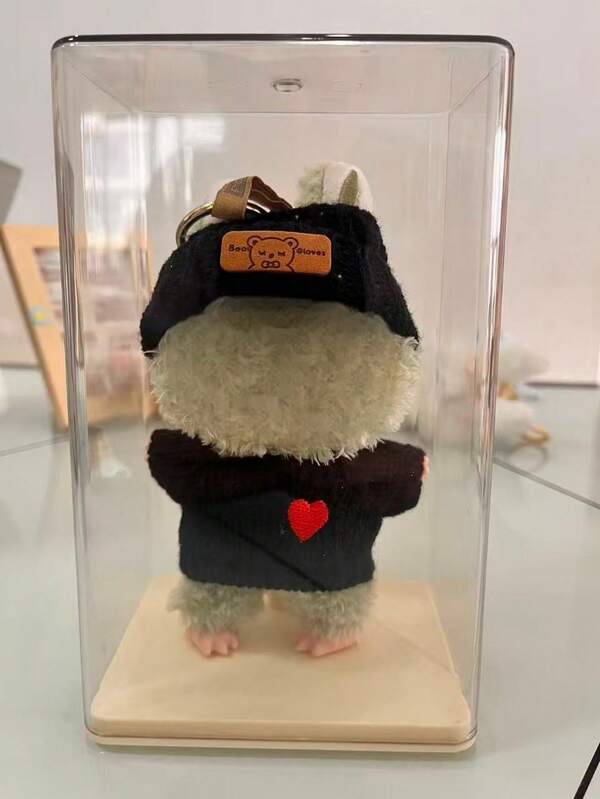 1pc Doll Clothes And 1pc Display Box Storage Box, 15/17cm Transparent Display Stand Protective Case For LABUBU Doll Accessories, Clothes Gift Set, Winter Sweater Outfit For Sitting Party Series Figurine, 2 Item Combo (Doll Not Included)