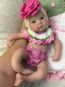 Bettie Doll head 1-4 1 件 13 英寸 Bettie 实体硅胶重生女孩，嘴巴张开，手工彩绘皮肤，栩栩如生，真实新生女孩娃娃，配有 2 套衣服