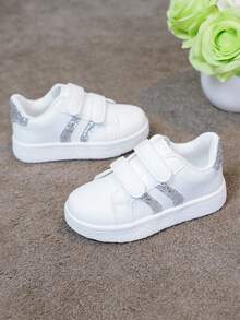 1 Pair Kids Versatile Breathable White Sneakers With Embroidered Bow, Chinese Knot Decor, Fashion Casual Flat Shoes For Girls And Boys
