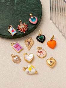 1件精美时尚粉色心形信封珍珠皇冠吊坠，18K镀金，抗氧化，适合DIY项链、手链、耳环、钥匙扣、包链、蕾丝扣，女士珠宝配饰，日常休闲佩戴，可作为幸运吊坠礼物送给妻子、母亲和女友。 - 多色1 - 查看 6