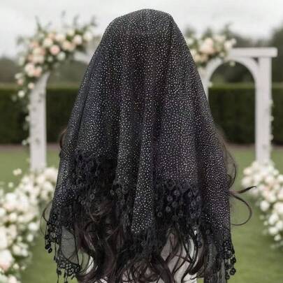 1件纯色宫廷风涤纶围巾，季节性婚礼头巾，金色亮片装饰三角披肩