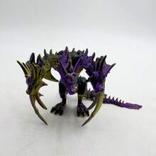 3D 打印龙雕像 - 三头龙，鲜艳的青色、紫色、红色或绿色鳞片 - 灵活的关节，适合姿势和运动 - 非常适合幻想家庭办公室装饰和桌面玩具，收藏雕像 | 明亮的龙雕像 | 3D 打印塑料