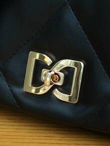 2025 New High-Quality Luxurious Quilted Embroidered Underarm One Shoulder Bag, Niche Design Commuter Versatile Small Square Bag, Elegant Large Capacity Soft Leather One Shoulder Crossbody Cloud Bag