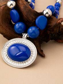 1pc Retro Western Bohemian Oversized Red Beaded Oval Pendant Metal Chain Necklace