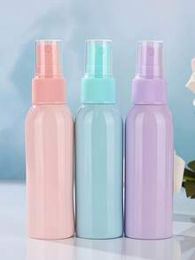 3 frascos de spray líquido recarregáveis de cores aleatórias, adequados para casa, escritório, ambientes externos e outros cenários de pulverização, especialmente adequados para viagens, bonitos e fofos, capacidade para frasco único de 2,03 oz