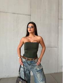 KIT 2 Tube Top Faixa Feminino Blusa Cropped Tubinho Tomara que Caia Básico Suplex Forro Duplo Sem Bojo - Preta e Verde Militar - Visão 5