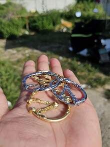 Übertriebene personalisierte Ohrringe, modisch & zart mit klarer Textur, große Ohrringe in Gold- und Silberfarbe für Frauen, geeignet für den täglichen Gebrauch, Zusammenkünfte und Partys