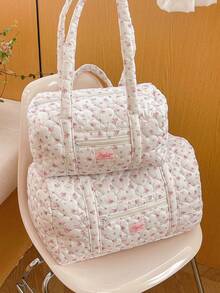1Pc Pink Floral And Strip Pattern Duffel Bag With Large Capacity, Lightweight Travel Bag With Cute Prints - Perfect For Overnight Trips, Sports And Everyday Use.Travel Luggage Bag Women Gym Bag With Wet Bag Women Carry On Weekender Bag Gym Bag For Going Out, Short Trip, Fitness, Sports, Traveling Travel Accessories Travel Outfit Airport Travel Stuff Clothes Luggage Bag Christmas Gift Ideas - 粉色 - 查看 7
