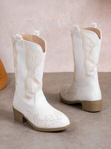 精美刺绣儿童秋冬靴，时尚休闲日常百搭学校派对儿童高跟靴