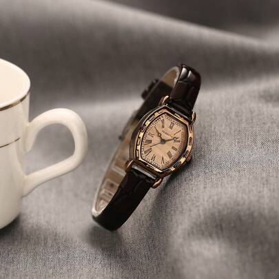 1pc Women's Minimalist Vintage Roman Numeral Leather Belt Watch, Suitable For Daily Decoration