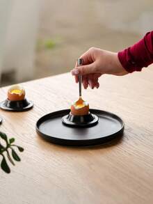 1 cốc đựng trứng có đế hình bầu dục, giá đựng trứng màu trắng, thích hợp để luộc trứng cứng hoặc trứng mềm, giá đựng trứng luộc lòng đào, cốc đựng trứng bằng nhựa, cốc hình quả trứng có thể xếp chồng lên nhau cho trẻ mới biết đi có đế, đồ dùng ăn sáng tiện lợi, đồ dùng ăn tối gia đình, đồ dùng tiệc tùng - Nhiều màu - Xem 4