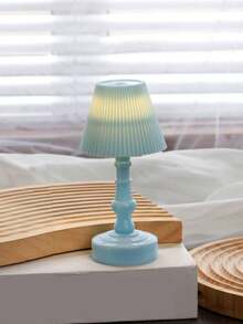 Đèn ngủ LED nhỏ cổ điển, phòng ngủ, đầu giường, ký túc xá, đèn trang trí tối giản mới lạ sáng tạo, đèn bàn nhỏ, đèn ngủ mini trang trí để bàn, đèn trang trí không gian mini hình hoa linh lan - Nhiều màu - Xem 17