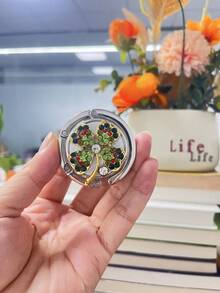 Four-Leaf Clover Creative Colorful Rhinestone Lucky Clover Bag Hook, Birthday Gift Promotional Gift, Foldable Round Four-Leaf Clover Backpack Hook - Multicolor - View 9