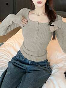 简约罗纹长袖修身短款 T 恤