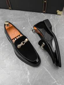Men's Casual Shoes Fashion Velvet Patent Leather Loafers Classic Gold Buckle Business Party Shoes Please Order One Size Up As It Runs Small. - 黑色 - 查看 4