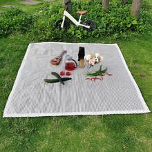 1 szt. mata piknikowa w kratę z koronkową lamówką, powlekana poliuretanem, odporna na olej i wodę, koc plażowy, prosty i elegancki