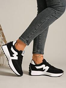 Retro Thick Sole Sneakers, Thickened Upper, Suitable For Running, Women