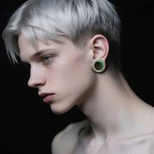 2PCS Hot 8-19MM Two-Color Stainless Steel Horn Fit Body Ear Tunnels Piercing Body Jewelry Stretcher Studs Unisex New Hypoallergenic Jewelry Women Gift