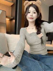 简约罗纹长袖修身短款 T 恤