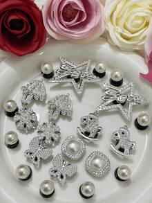 22 piezas/Set Nuevos accesorios decorativos de alta calidad con diamantes en serie de pentagramas y amor en plata de moda para zapatos con agujeros - Paraguas de diamante, mariposa, caballo mecedora de diamante holográfico, perla 3D, hebillas de zapato desmontables, plástico ABS para zapatos con agujeros, playa, hogar, exterior, verano