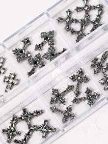 1 Caixa com 24 Peças Joias de Unha em Cruz 3D - Decorações de Arte de Unha em Metal de Liga Gótica com Strass | Acessórios de Unha Acrílica Encantos de Unha - Preto - Visão 7