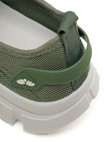 "Export Platform Round Toe Slip-On Sports Shoes Women 2025 Summer Large Size Breathable Running Shoes Soft Sole Casual Lace-Up Lightweight Women" - Green - View 7