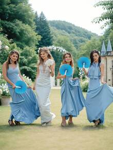 定制设计的圆形扇子，可印制文字，是婚礼装饰的完美之选。多种颜色可选，为您的爱情故事增添色彩和便利。折叠后小巧便携，装饰精美，品质上乘，可个性化定制，独一无二。适用于家庭和办公室，多功能，装饰性强，可重复使用。Poetcore，永恒的爱 - 彩色 - 查看 6