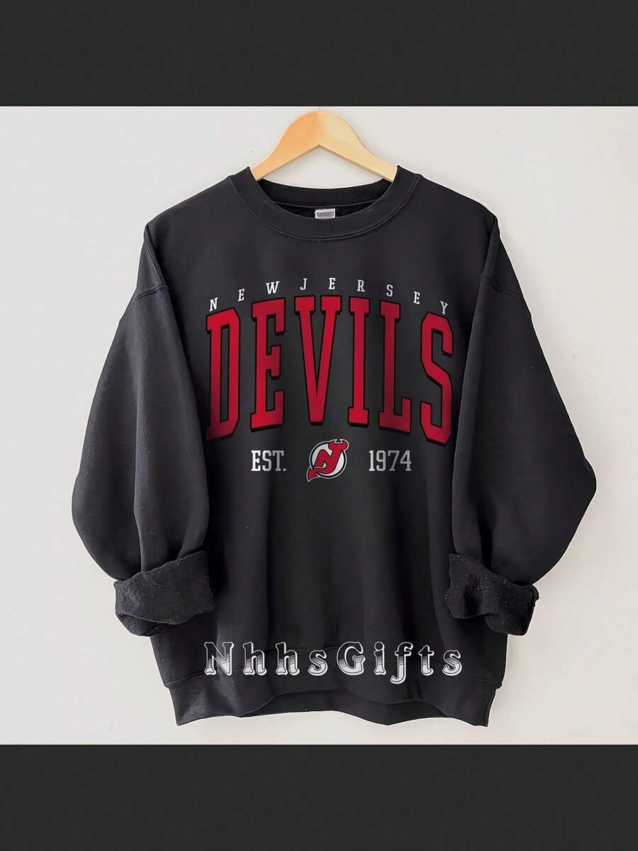 New Jersey Devils Sweatshirt, New Jersey Hockey Crewneck, Retro New Jersey Hockey Shirt, Retro New Jersey Devils Ice Hockey Fan Sweater - 黑色 - 查看 1