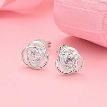 一对925纯银镀层极简主义锆石耳钉，时尚迷人的圣诞礼物，女士珠宝。 - 銀色 - 查看 2