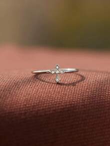 GAGAFEEL 1 einfacher, stilvoller und kompakter S925 Sterling Silber Kreuz Ring mit Zirkonia Einlage, vielseitiges Tagesgeschenk für Frauen