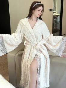 女士秋冬保暖连帽浴袍，拼接设计，甜美舒适，休闲可爱，系带腰身家居服，轻松惬意 - 柔软珊瑚绒 - 彩色 - 查看 3