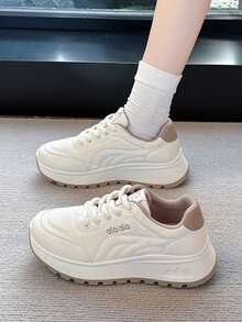 女士春秋新款运动厚底运动鞋，网眼透气厚底浅口坡跟休闲鞋，轻便百搭时尚休闲系带白灰色运动鞋 - 卡其色 - 查看 4