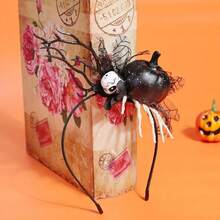 1 Halloween Witch Headband - Gothic Decoration Accessories, Hanging Skeletons And Spider Web Design - Anti-Slip Headband, Suitable For Halloween Costume, Role Playing, Theme Party - Easy Hair Accessories, Halloween Costume, Cosplay Props, Exquisite Details, Horror Ambient, Cosplayer Must-Have