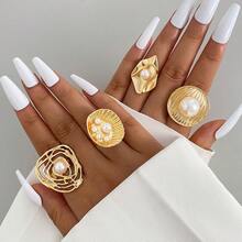 1pc Metal Material Faux Pearl Exaggerated Geometric Hollow Single Ring Ladies Daily Casual Wear