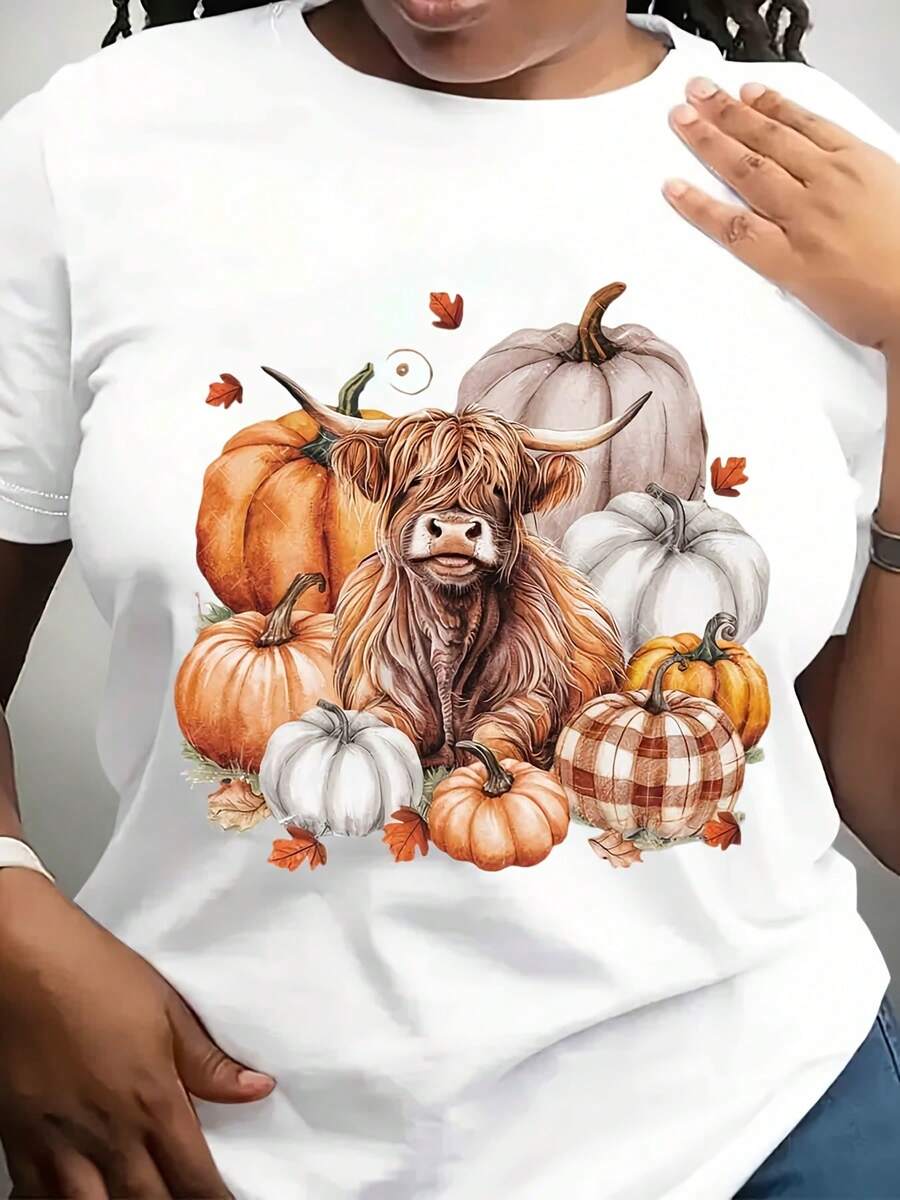 Women'S Plus Size Highland Cow & Pumpkins Graphic T-Shirt - Cute Scottish Cow With Pumpkins, Soft Everyday Casual Tee For Fall Halloween Thanksgiving Outfits - Funny Farm Animal Shirt For Women,,220g