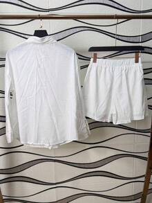 Conjunto Feminino de Linho com Short Forrado e Camisa