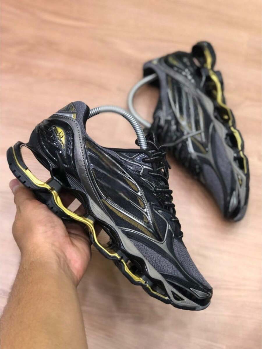 Pro 8 Tennis Shoes Promotion Hurry And Guarantee Yours (Original Photo.) BARTMULTIMARCAS 2025. Elite - 黑/金 - 查看 1