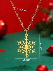 MONALLY New Year Exquisite Christmas Jewelry Charm Gold Hollow Out Snowflake Pendant Stainless Steel Necklace For Mother&Lover&Birthday&New Year Gift Hypoallergenic Accessory Daily Wear For Banquet Prom Party Romantic Holiday Gift