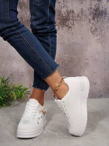 1 Pair Women's Pink Thick Sole Round Toe Cute Comfortable Casual Sneakers, Embroidered Faux Pearl Chain Decor, Size 36-41 (Run Small) - White - View 4