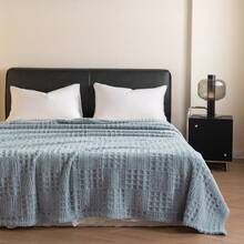 1pc Solid Color Taffeta Jacquard Textured Throw Blanket, Modern Polyester Fiber Jacquard Blanket, Bedding Blanket (No Pillowcase Included)