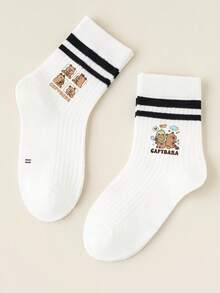 5 pares de calcetines de moda para niños con lindos diseños de capibara. Calcetines de tubo medio con elementos de dibujos animados de capibara, adecuados para niños y niñas en todas las estaciones. Incluye calcetines de tobillo con volantes, calcetines de burbuja y calcetines de burbuja con volantes con diseños de capibara.