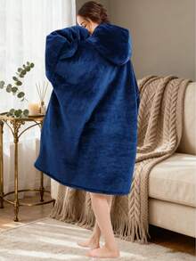 2/1pc Cozy Wearable Blanket Hoodie - Oversized Plush Sweatshirt With Sleeves And Huge Pockets, Warm Blanket For Men And Women, Perfect For The Couch Or Bed,Comfortable Flannel, A Must-Have For Halloween And Christmas, Nightgown, Warm And Cold-Proof ,Perfect For Home Decor Parties, And Christmas Gifts.Christmas Decor,Christmas,Christmas Decorations Home,Christmas Decorations Home