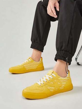 scarpe sportive da uomo, scarpe casual traspiranti e ammortizzanti con suola antiscivolo elastica, scarpe da corsa in in rete con lacci adatte per attività all'aperto, leggere e confortevoli, adatte per sport all'aperto, campeggio, jogging, fitness e tempo libero. scarpe sportive unisex adatte per coppie.