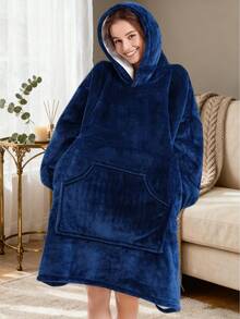2/1pc Cozy Wearable Blanket Hoodie - Oversized Plush Sweatshirt With Sleeves And Huge Pockets, Warm Blanket For Men And Women, Perfect For The Couch Or Bed,Comfortable Flannel, A Must-Have For Halloween And Christmas, Nightgown, Warm And Cold-Proof ,Perfect For Home Decor Parties, And Christmas Gifts.Christmas Decor,Christmas,Christmas Decorations Home,Christmas Decorations Home