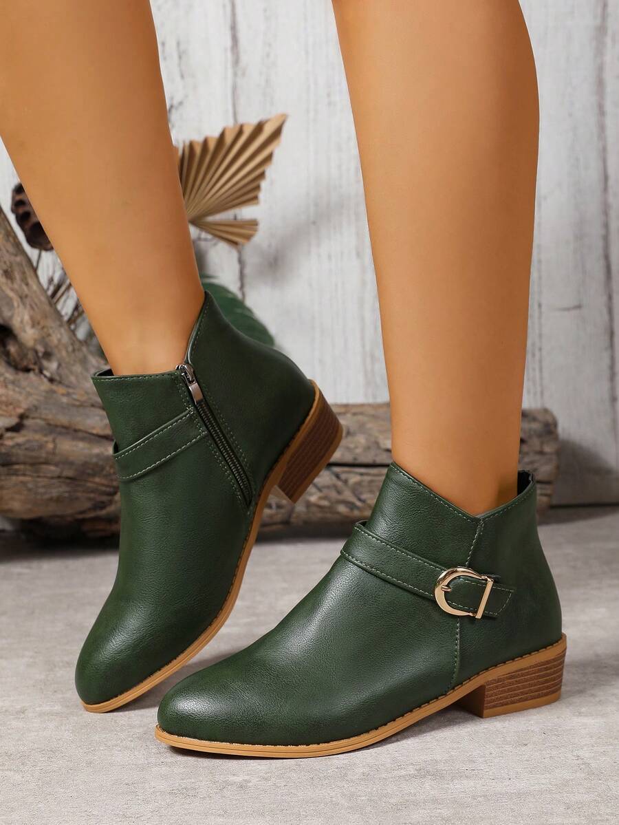 Botas de Tornozelo com Salto Grosso Chelsea de Fivela de Cinto com Zíper Lateral Nude Plus Size, Bico Fino + Fivela de Metal Elementos Clássicos Britânicos Elevam a Sofisticação do Visual, Forro Único Respirável e Confortável, Adequado para Uso em Várias Estações, Simples e Versátil, Fácil de Manusear para Ir e Vir e Ocasiões Casuais, Altamente Prático para Uso Diário.