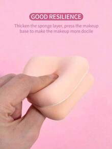 4 قطع إسفنجة مثلثة للاستخدام الرطب، ناعمة وصديقة للبشرة، أداة مكياج سهلة الحمل للسفر