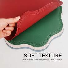 ABKOK 4 pièces Set de sets de table en forme de fleur de Noël en PU antidérapant, options de couleur rouge/bleu/vert/argent, imperméable et résistant à l'huile, convient pour Noël, Nouvel An, réunions de famille