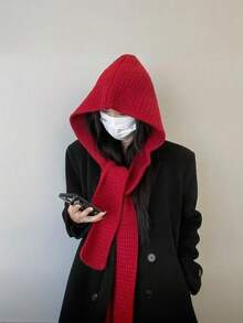 1 Peça Lenço com Capuz de Tricô Fashionável de Cor Sólida Preto/Bege/Cáqui/Marrom/Vermelho com Padrão Trançado, Combinando Estilos Casuais, Boêmios e Elegantes, Confeccionado em Mistura Acrílica Macia Tricotada com Detalhes Trançados e Franjas Intrincados, Design Multifuncional como Lenço com Capuz, Xale